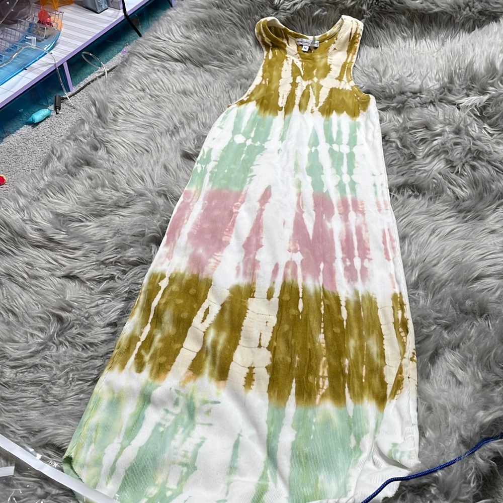 PreLoved SZ M Young Broke & Fabulous ribbed tie dyed dress